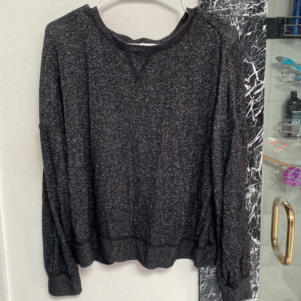 Womens sweatshirt, size Medium